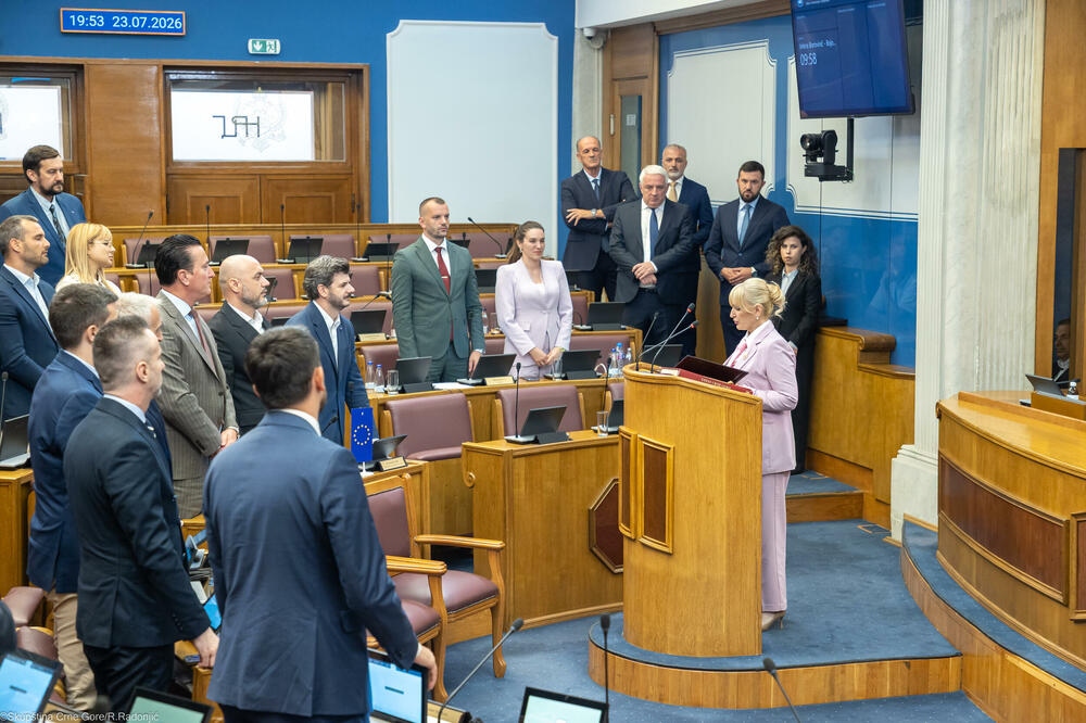 Borovinić Bojović polaže zakletvu u Skupštini nakon što je izabrana za potpredsjednicu Vlade, Foto: Skupština Crne Gore
