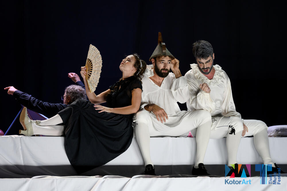 Pergolezijeva „Služavka gospodarica“ osvojila Tivat: Opera stara...