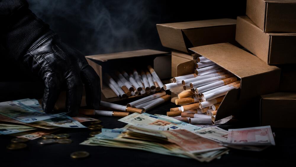 Čuvaju te šefovi javne i tajne policije: Šverceri cigareta...