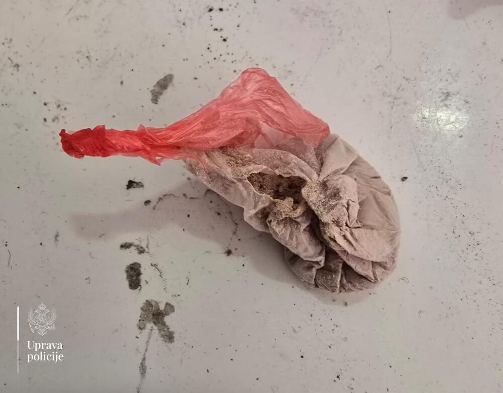 Pronađeni heroin