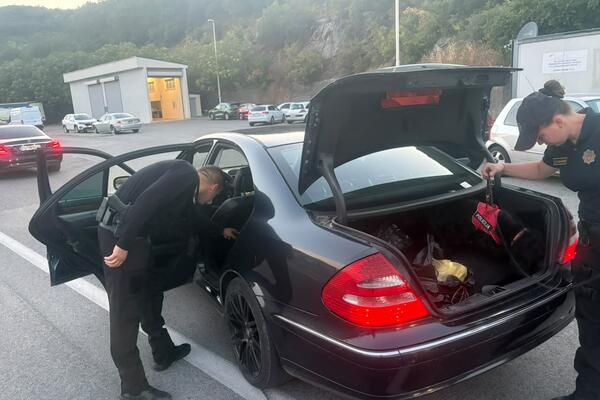 Uhapšeno pet stranih državljana, pronađena droga i falsifikovane...