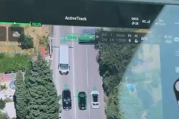 UP: Barska policija dronom kontrolisala saobraćaj, izdato sedam...