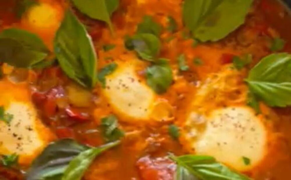 Šakšuka – mediteranski doručak koji osvaja svijet: Ukusna,...