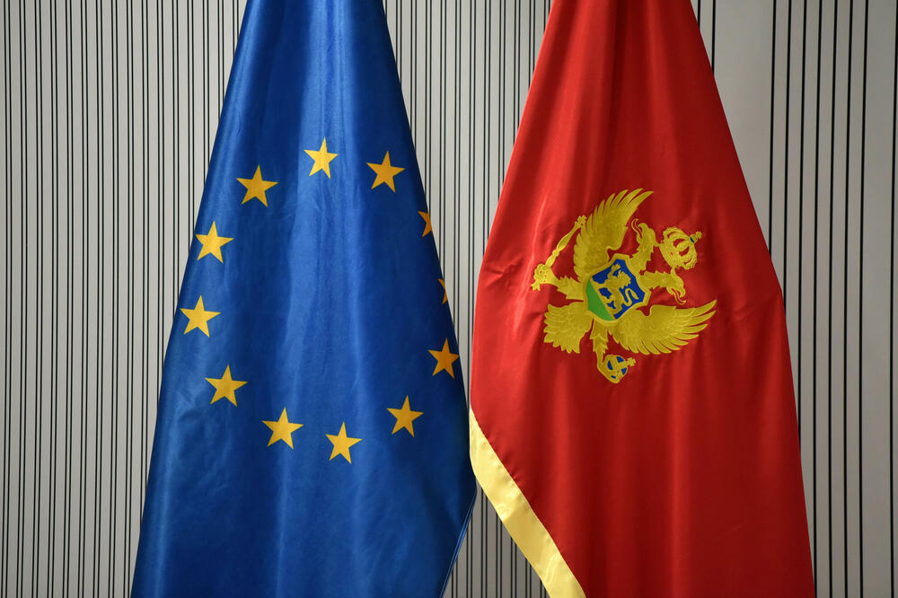 Isplate potrebno povećati za 570 miliona da bi bile na novou prosjeka EU, Foto: BORIS PEJOVIC