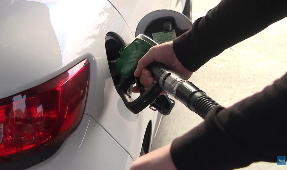 Opozicija o poskupljenju goriva: Vlada donosi odluku u pet do 12,...