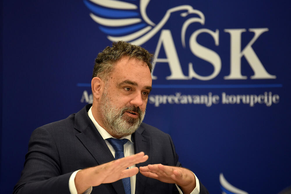 Drakić: Povećanje prava mora pratiti odgovarajuće povećanje obaveza, odgovornosti i transparentnosti, Foto: BORIS PEJOVIC
