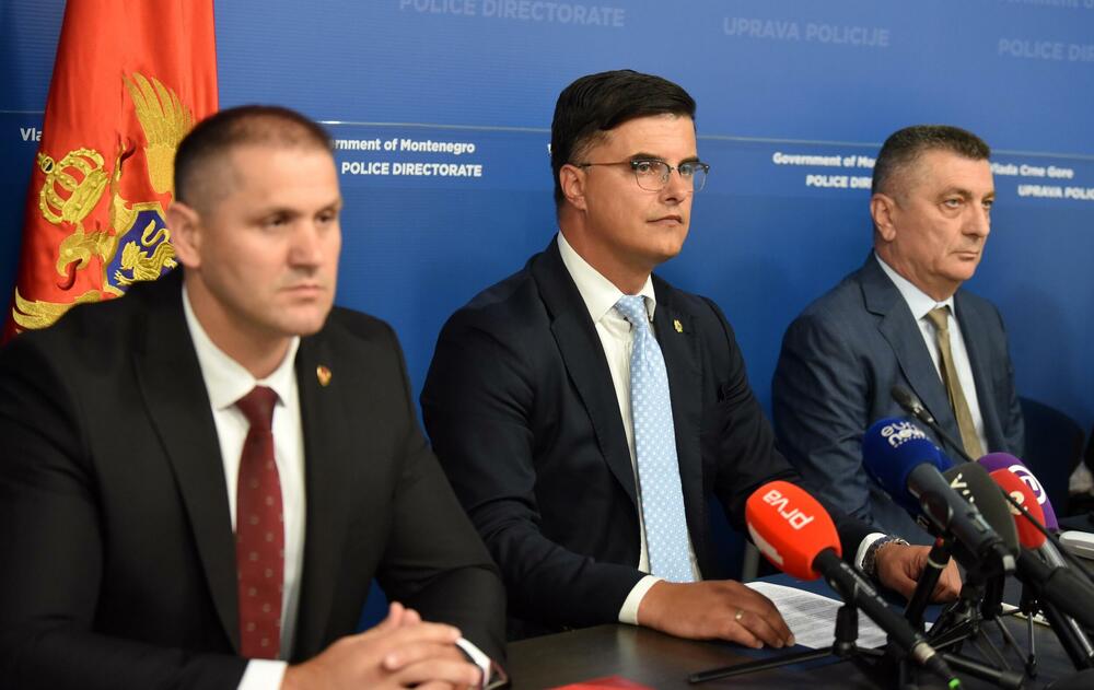 Sa konferencije za medije