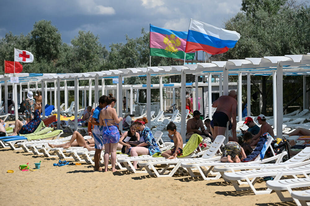 Plaža u crnomorskom ljetovalištu Anapa, Foto: Rojters