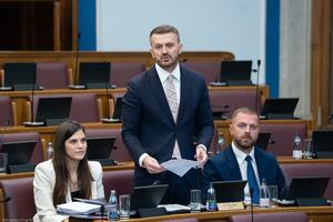 Dukaj: Zakon o lokalnim službenicima i namještenicima šalje poruku...