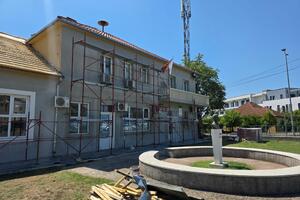 Podgorica: U toku sanacija objekta Mjesne zajednice Donja Gorica,...