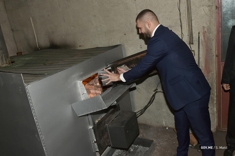Je li uništavao ili krijumčario cigarete: Milošević, Foto: Vlada/Saša Matić