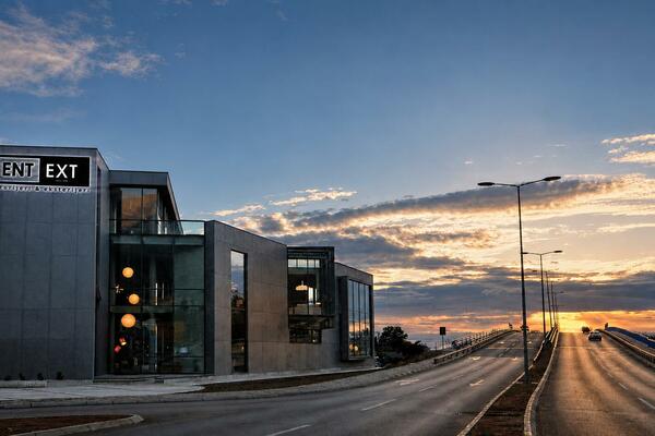 ENTEXT otvorio novi showroom u Baru: 35 godina kvaliteta i...