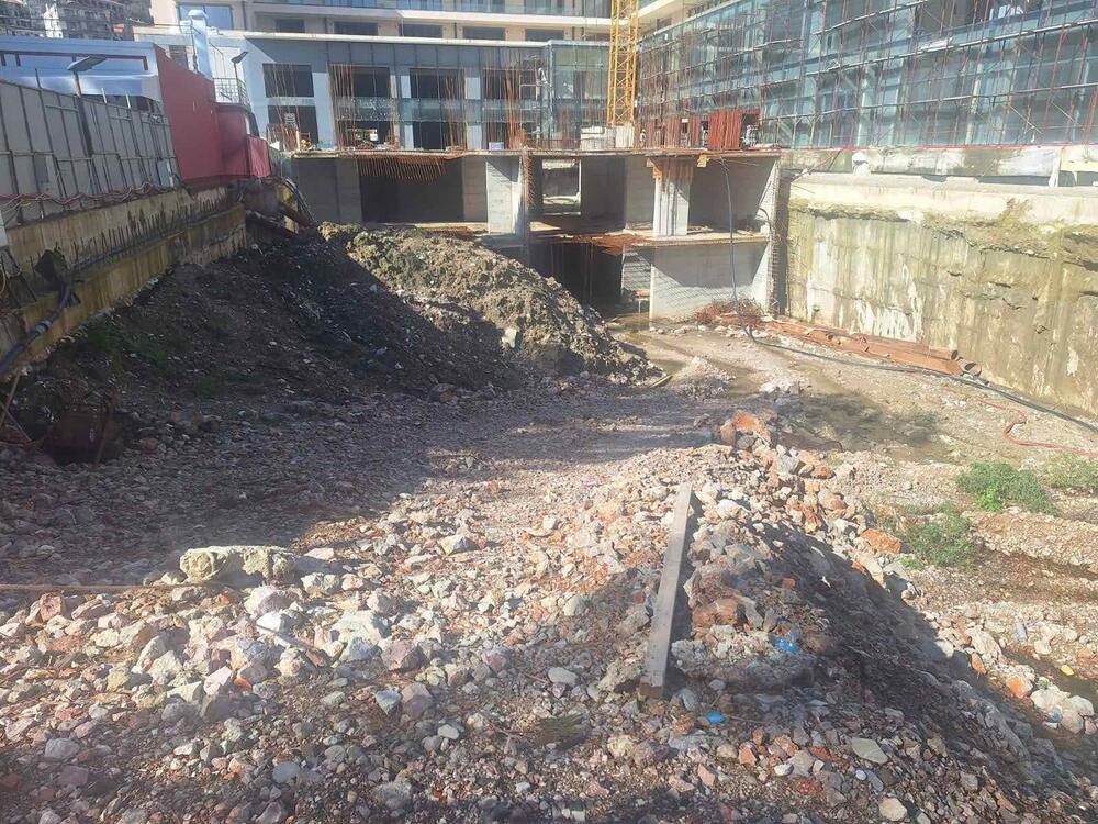 Platili 1,2 miliona, ali Opština Budva ne da potvrdu