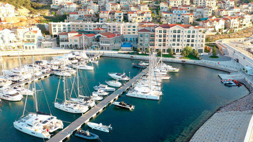 Luštica Bay