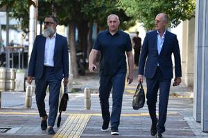 SDT traži suđenje, odbrana pita: Šta dokazuju 66 tekstova,...