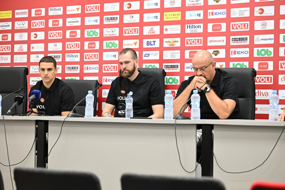 Petar Popović, Nemanja Radović i Zvezdan Mitrović na jučerašnjoj pres konferenciji, Foto: KSCG