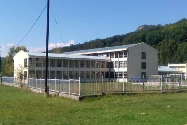 Raspisan tender za adaptaciju grijanja u objektu OŠ "Mahmut...