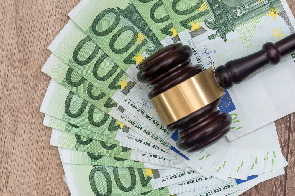 Vlada kaže da modeli trajnog oduzimanja imovine bez pravosnažne presude postoje i u EU (ilustracija), Foto: Shutterstock