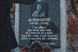 Obilježena godišnjica pogibije vojnika Božovića; Krapović: Pokazao...