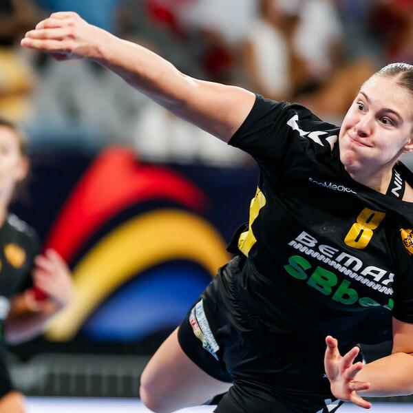 Kapitenka mladih "lavica" Anđelina Orbović: Sanjamo da jednog dana...