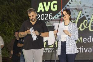 Grand Prix za najbolju režiju Čedomiru Markoviću i filmu &bdquo;Svega će...