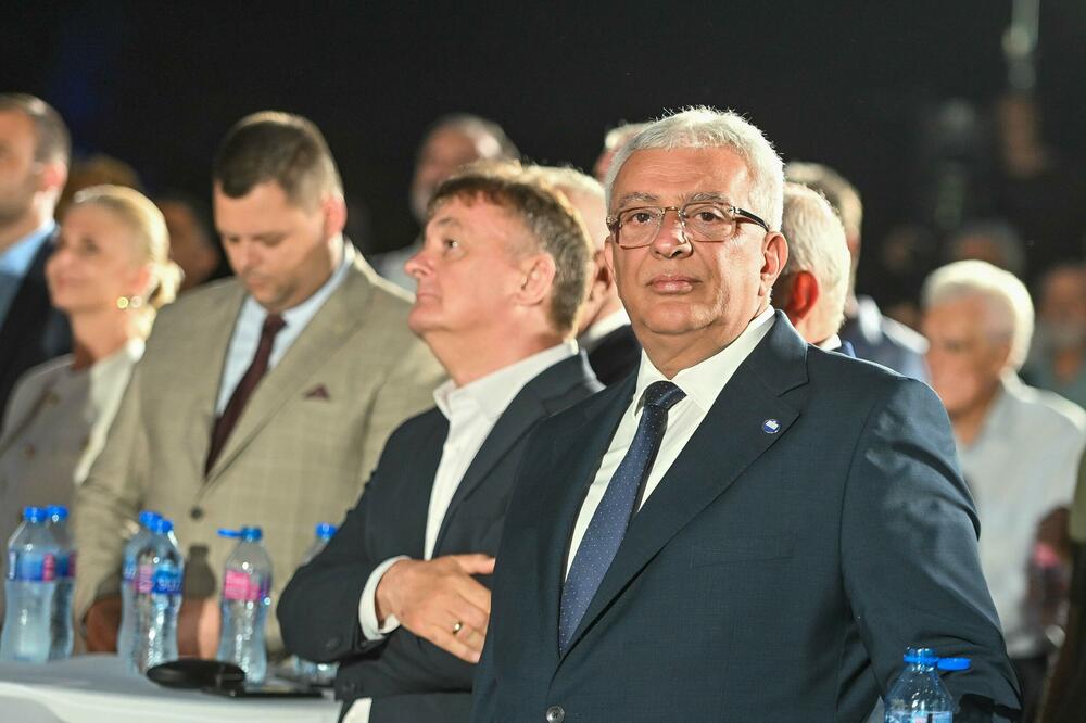 Šef Skupštine u &ldquo;pomiriteljskoj misiji&rdquo;: Mandić, Foto: Risto Bozovic