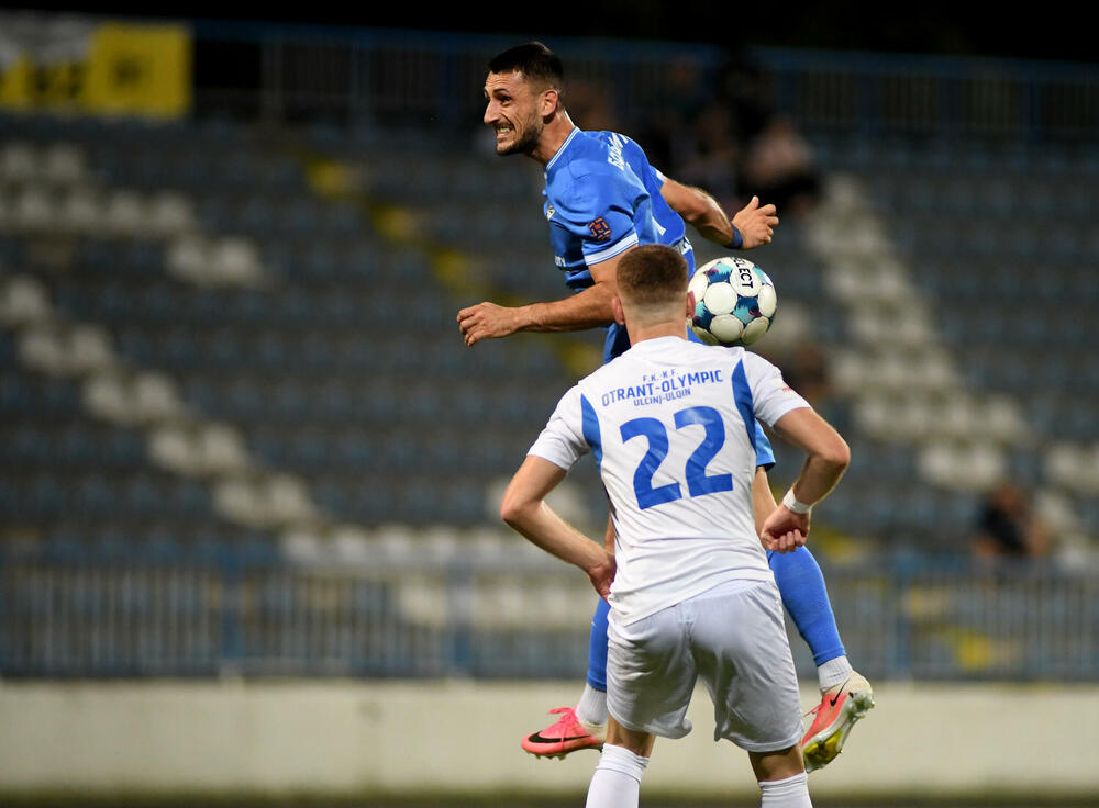 <p>Ulcinjani slavili 4:1 kraj Bistrice i produbili krizu Sutjeske, koja sada dobija zapanjujuće razmjere</p>