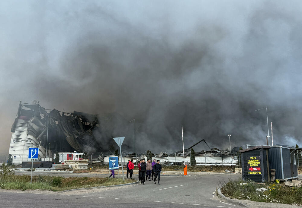 <p>Rusko Ministarstvo odbrane saopštilo je da je širom zemlje oborilo 822 ukrajinska drona</p>