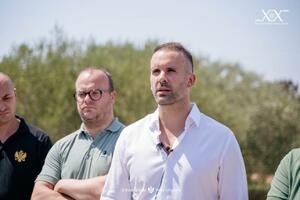 Spajić: Poštovanje i zahvalnost pilotima i vatrogascima koji se...