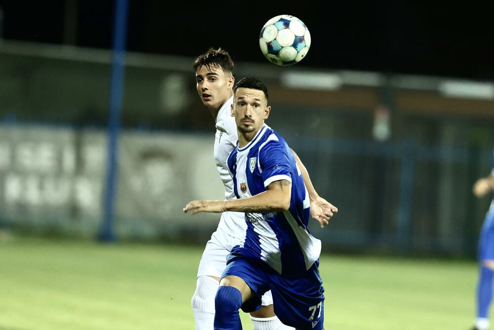 <p>Budućnost osvojila bod na gostovanju Arsenalu (0:0), Mornar u gostima bolji od Mladosti Lob.Bet (3:2), a Petrovac kod kuće savladao Jezero (3:0)</p>