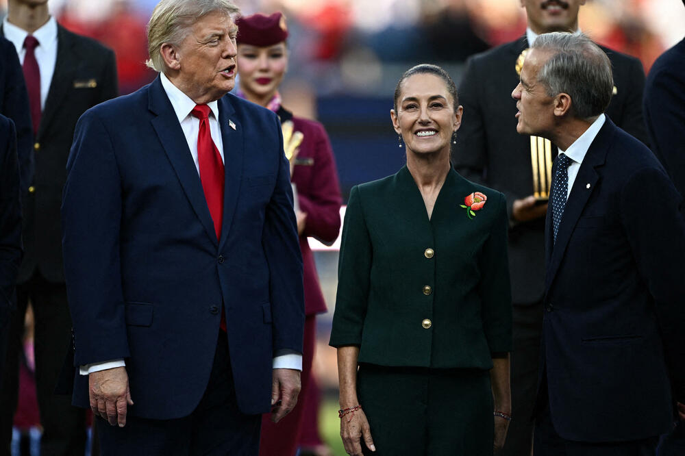 Predsjednik SAD Donald Tramp i kanadski premijer Mark Karni na finalu Svjetskog prvenstva u fudbalu, Foto: REUTERS