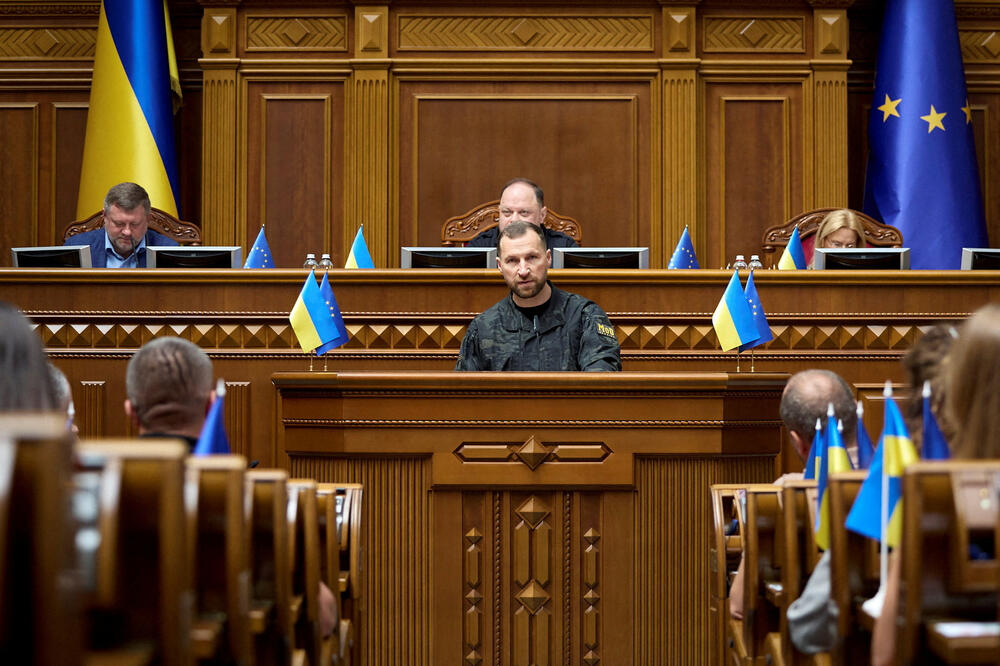 Jevgenij Hmara danas u parlamentu, Foto: Reuters