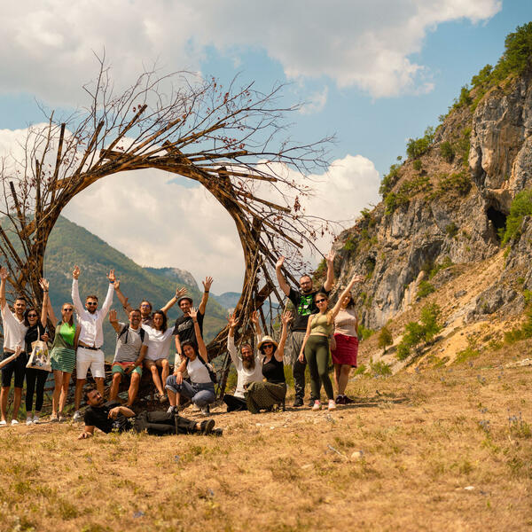 Tamna strana Sunca ostaje iznad Šavnika &ndash; land art instalacija na...