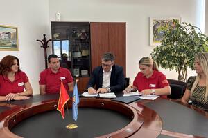 Dvadeseta godišnjica &bdquo;Pomoći u kući&ldquo;: Nastavlja se uspješan...