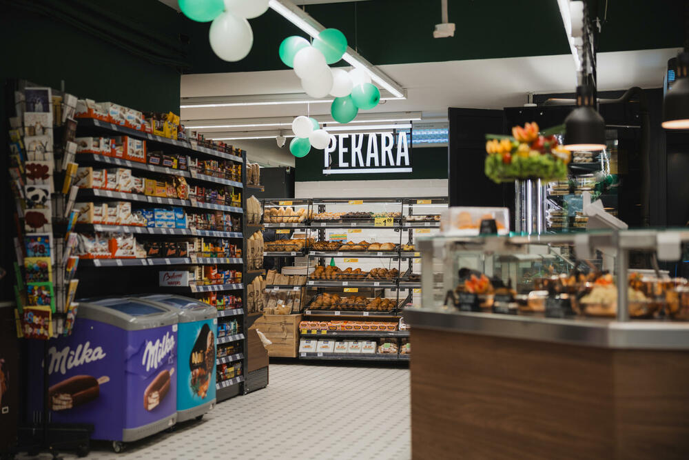 <p><em>Otvaranje je označilo početak novog poglavlja za jednu od poznatih Aroma lokacija u Podgorici, koja nakon renoviranja nastavlja da bude dio svakodnevnog života centra grada.</em></p>