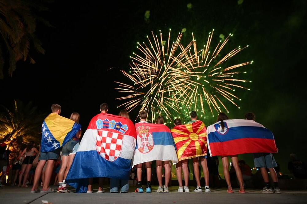 <p>Manifestacija koju je prije 30 godina pokrenuo splitski entuzijasta Zdravko Marić odavno je prerasla granice klasičnog sportskog takmičenja.</p>