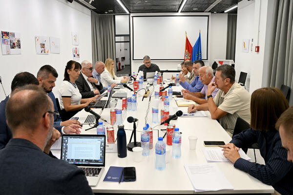 Savjet RTCG i dalje bez predsjednika, Lacmanović nije izabran,...