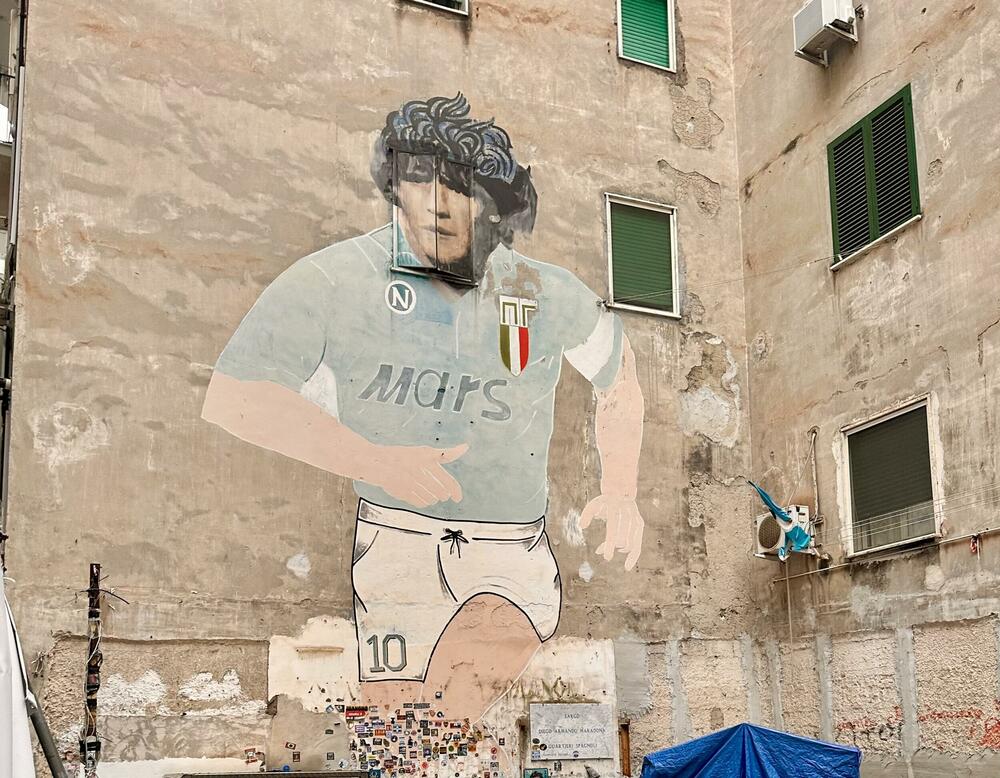 Mural iz 1990. sa Maradoninim likom