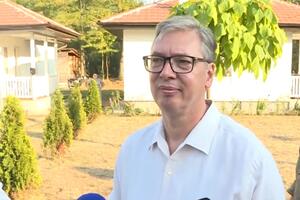 Vučić: Nastaviću da obaram sopstvene rekorde u broju pojavljivanja...