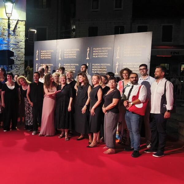 Spustio se jarko crveni tepih: Počeo Filmski festival Herceg Novi,...