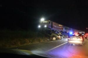 Sudar autobusa i automobila u Zeti: Dvije osobe povrijeđene