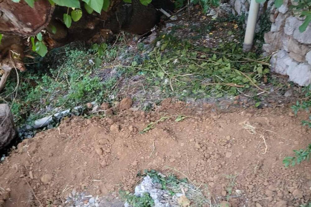 Problem u Bulevaru Ivana Crnojevića uspješno saniran, Foto: Nikola Saveljić