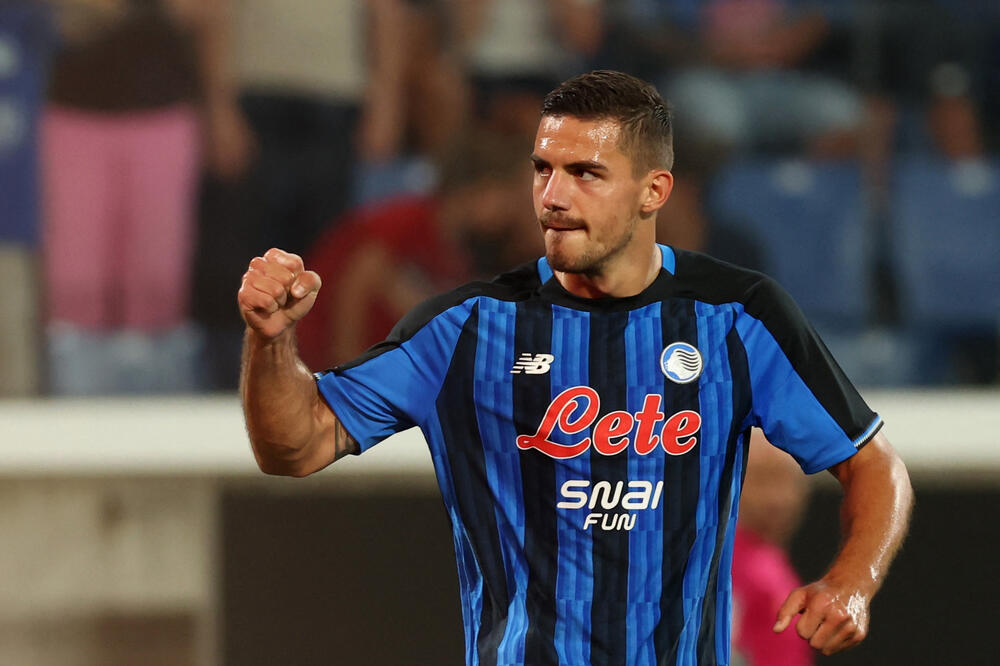 Nikola Krstović proslavlja gol, Foto: Reuters