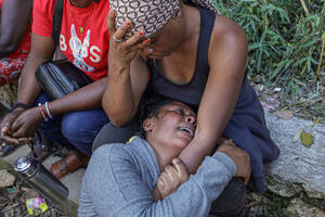 Najmanje 30 poginulih u napadu bande na Haitiju