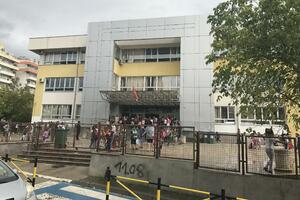 Rade u tri smjene da bi primili sve đake: Druga osnovna škola u...
