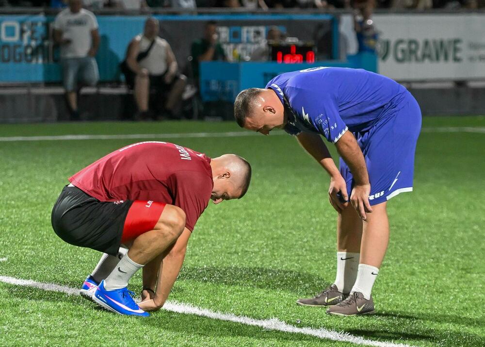 <p>Pljevljaci su na kultnom poligonu Stadiona malih sportova, u finalnom meču, pobijedili Stupove 3:0</p>