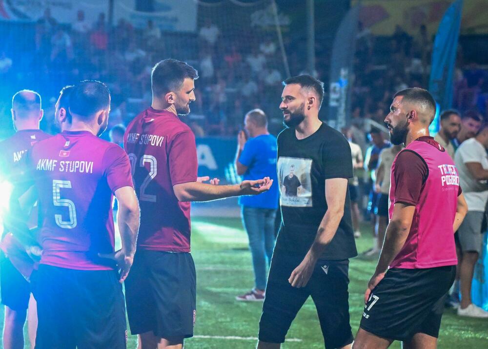 <p>Pljevljaci su na kultnom poligonu Stadiona malih sportova, u finalnom meču, pobijedili Stupove 3:0</p>
