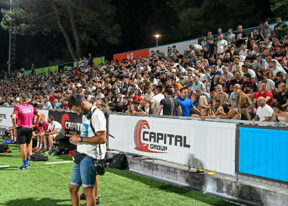 <p>Pljevljaci su na kultnom poligonu Stadiona malih sportova, u finalnom meču, pobijedili Stupove 3:0</p>