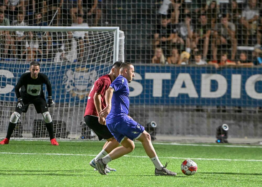 <p>Pljevljaci su na kultnom poligonu Stadiona malih sportova, u finalnom meču, pobijedili Stupove 3:0</p>