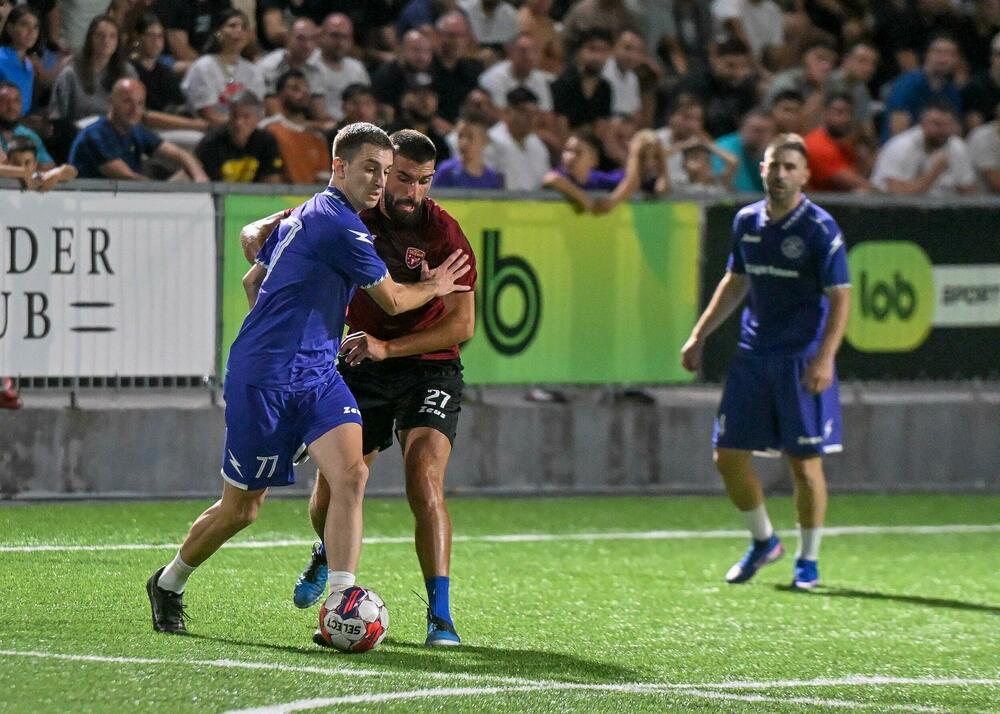 <p>Pljevljaci su na kultnom poligonu Stadiona malih sportova, u finalnom meču, pobijedili Stupove 3:0</p>